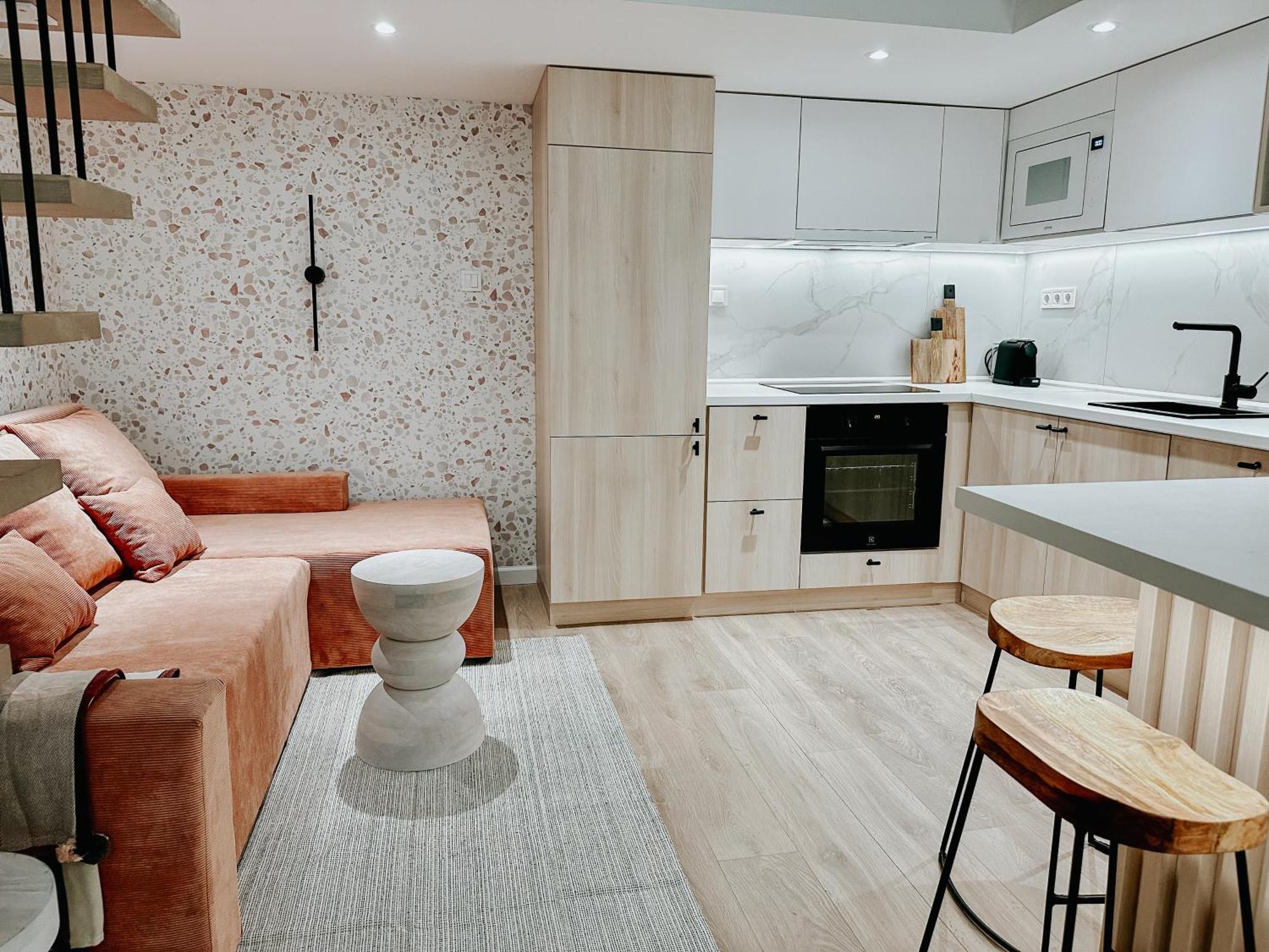 Jokai-j18 Three Bedroom Stylish Apartment Budapest
